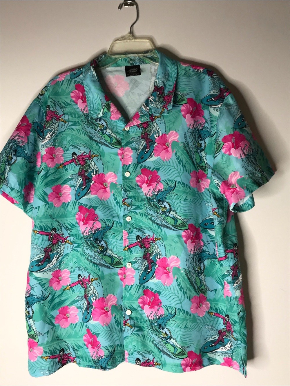 DC Batman and Joker Turquoise Floral Surf Button-Up Shirt XL